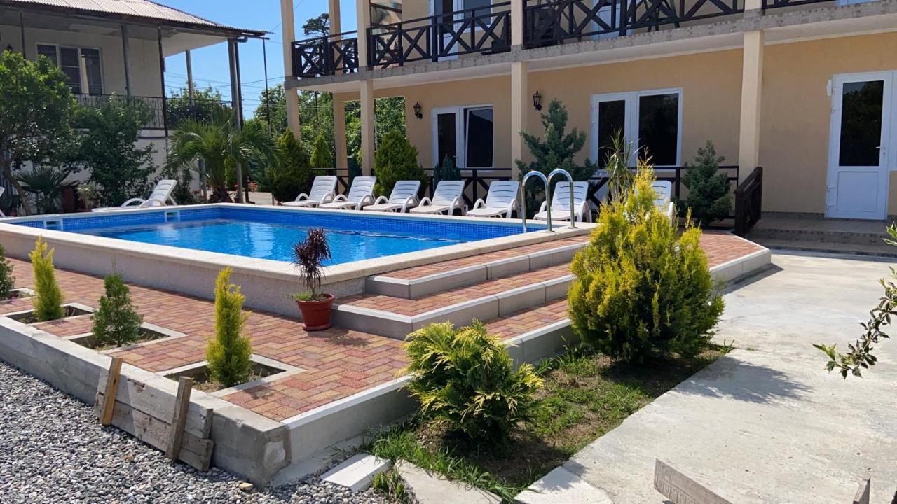 Guest House У Дедушки Самвела Alakhadzi Exterior photo